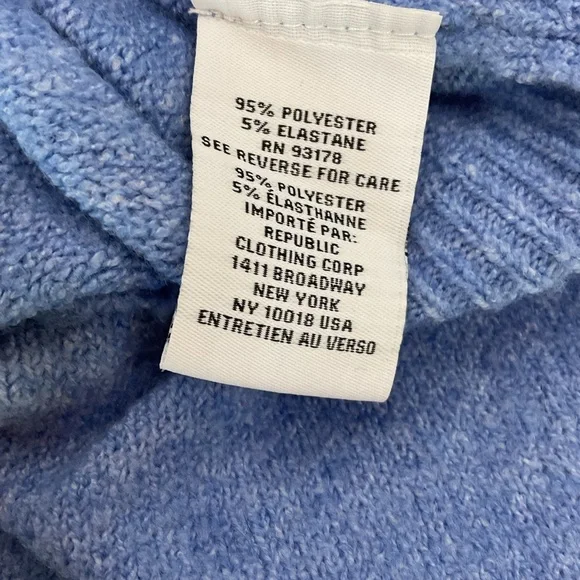 Magaschoni Relaxed V-Neck Sweater - Dusty Blue - Picture 4 of 5